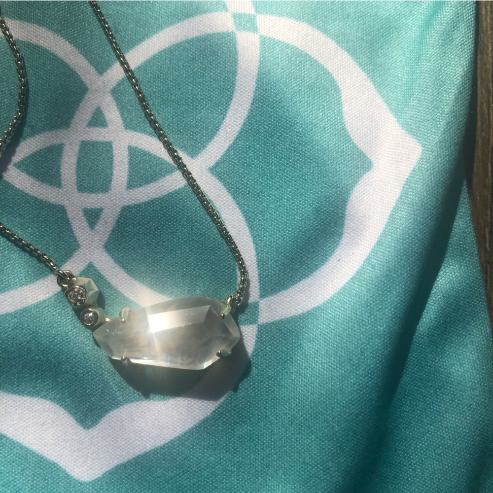 Kendra Scott Necklace